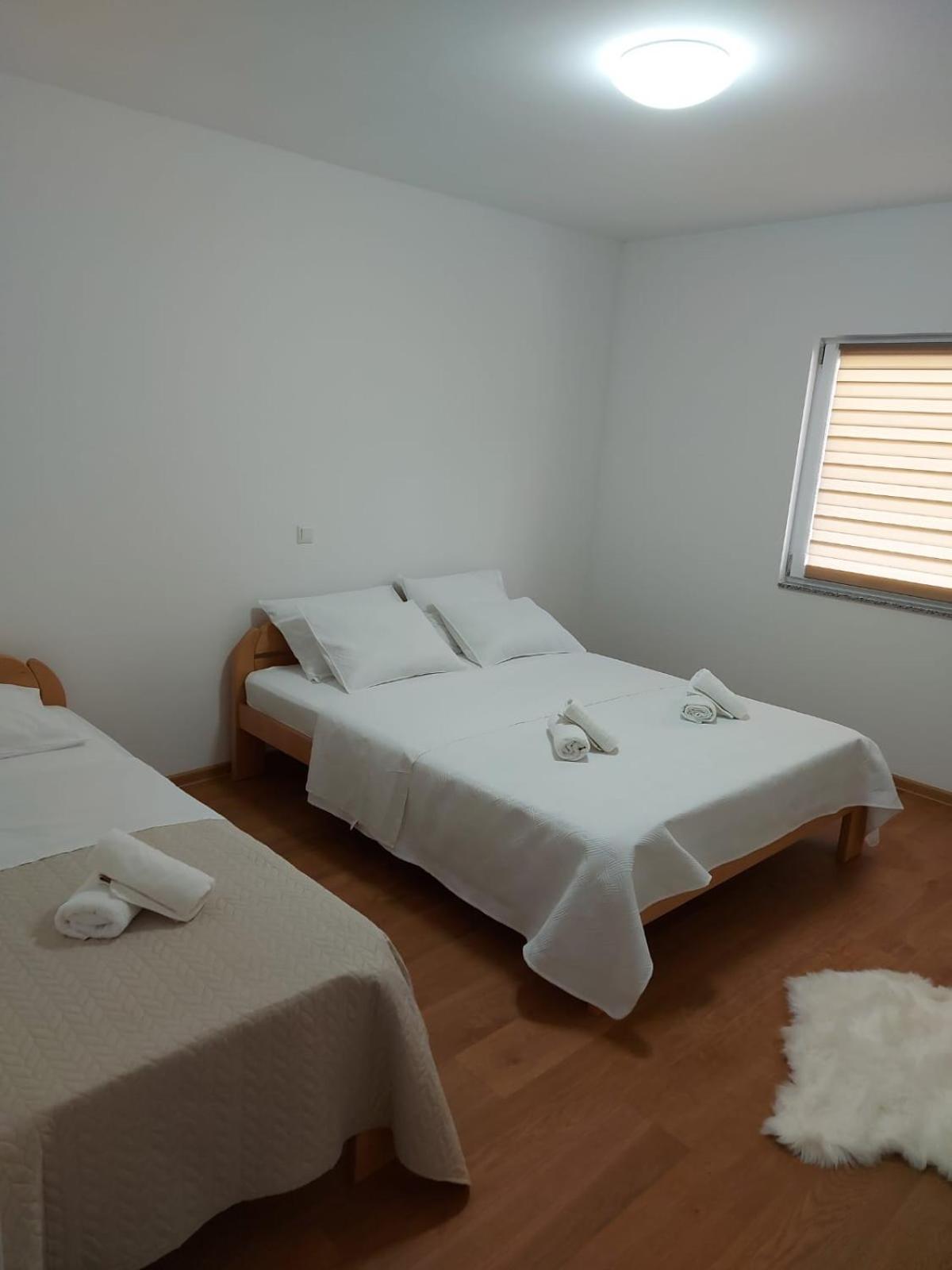 Apartmani Franciska Jajce Zewnętrze zdjęcie